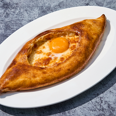 Хачапури по-аджарски