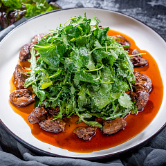 Теплый салат с куриной печенью
