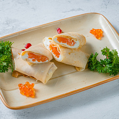 Блины с семгой и творожным сыром